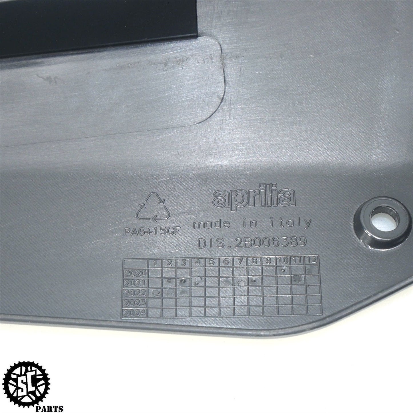 21-23 APRILIA RS660 REAR CHAIN GUARD COVER 2B006389 A08