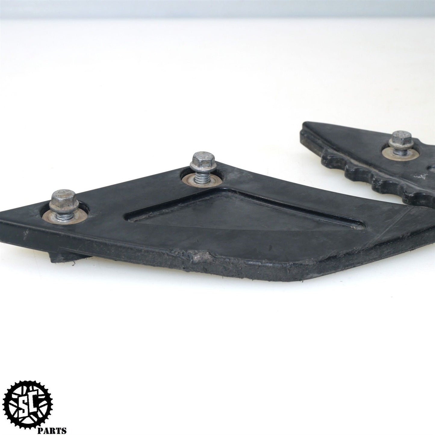 2010 KTM 990 ADVENTURE R CHAIN GUIDE 60004075000 60004070000 KT10