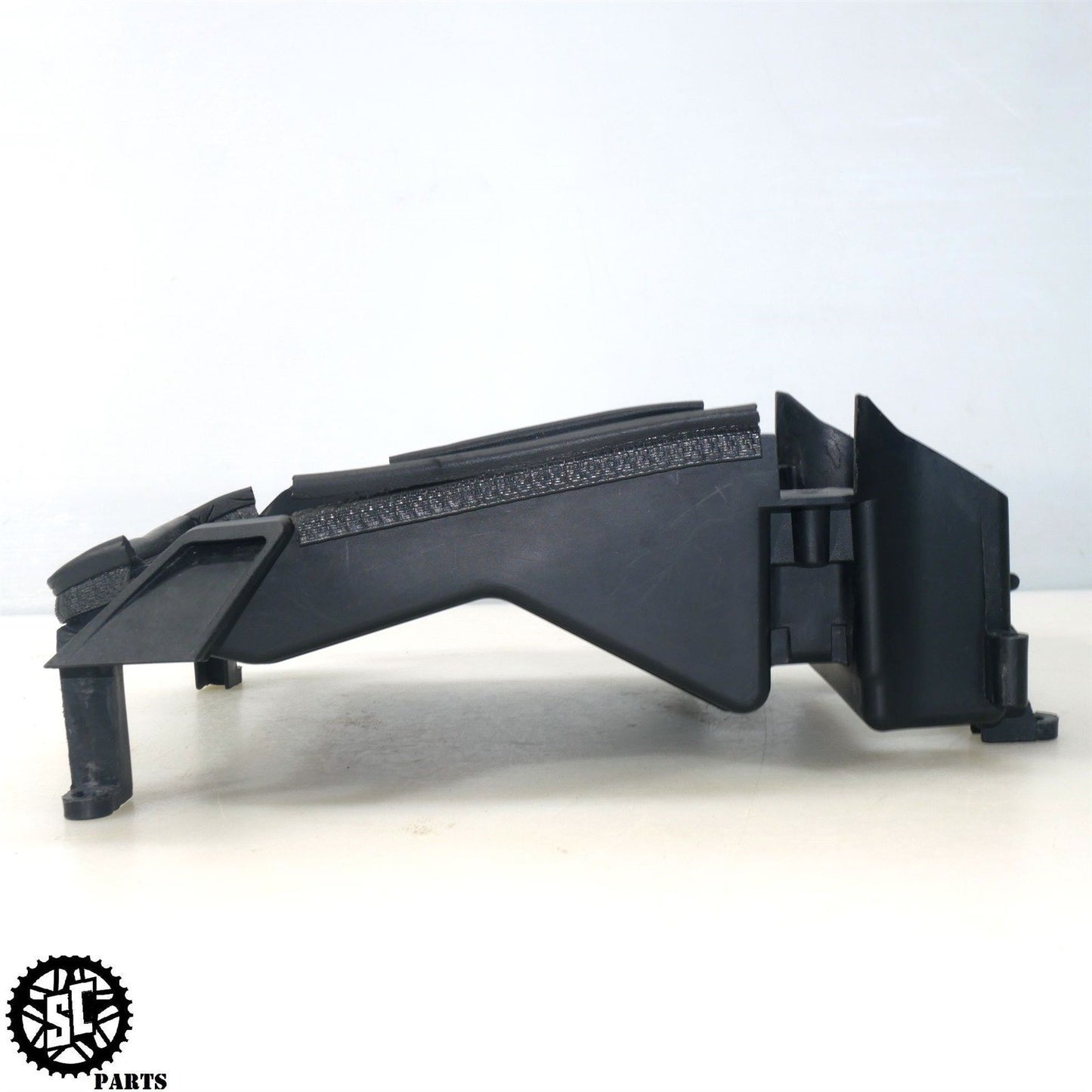 2010 KTM 990 ADVENTURE R STORAGE BOX UNDER TAIL TRAY 60107023000 KT10