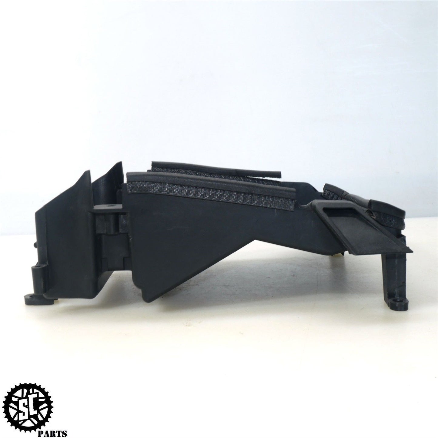 2010 KTM 990 ADVENTURE R STORAGE BOX UNDER TAIL TRAY 60107023000 KT10