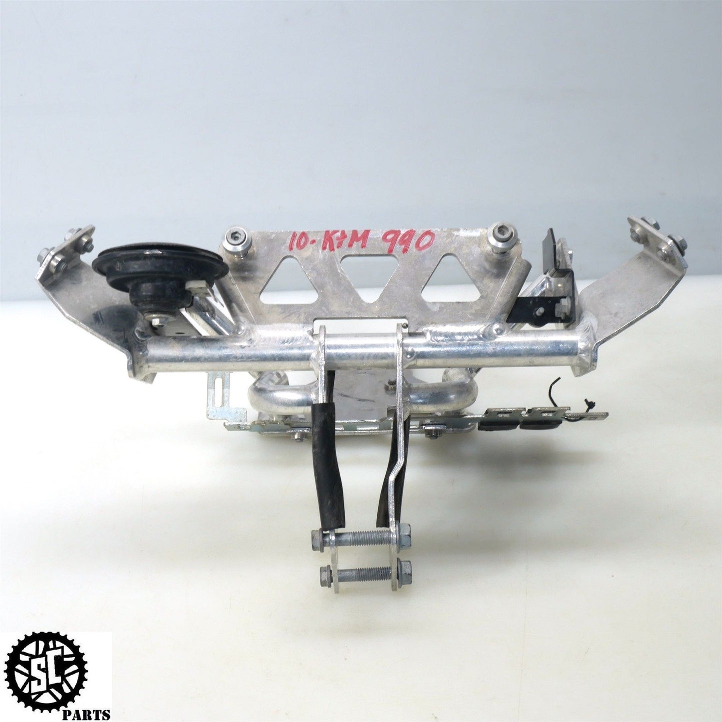 2010 KTM 990 ADVENTURE R COCKPIT FAIRING STAY BRACKET 60114010000 KT10