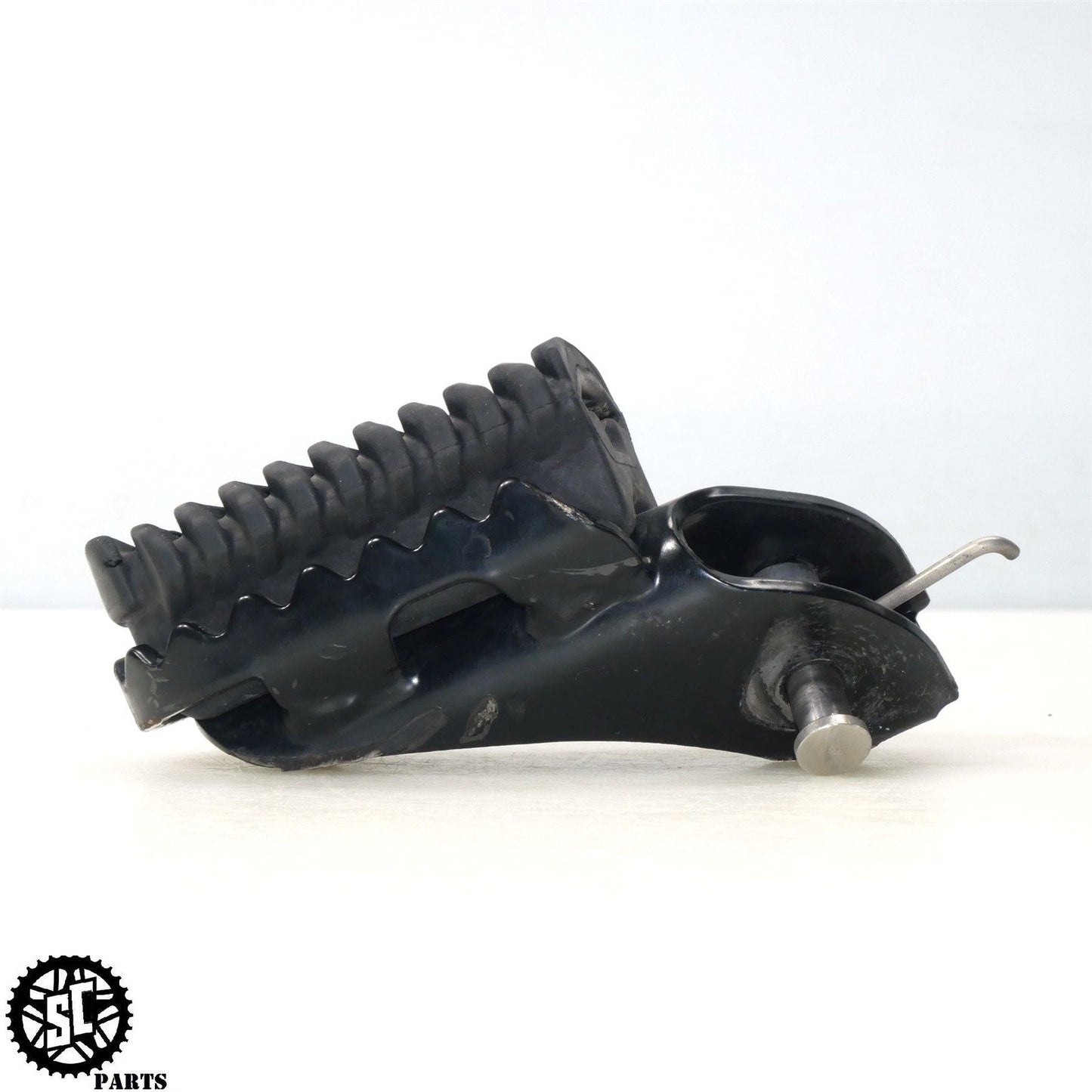 13-18 BMW F800GS LEFT FRONT FOOT PEG 46717701199 B26