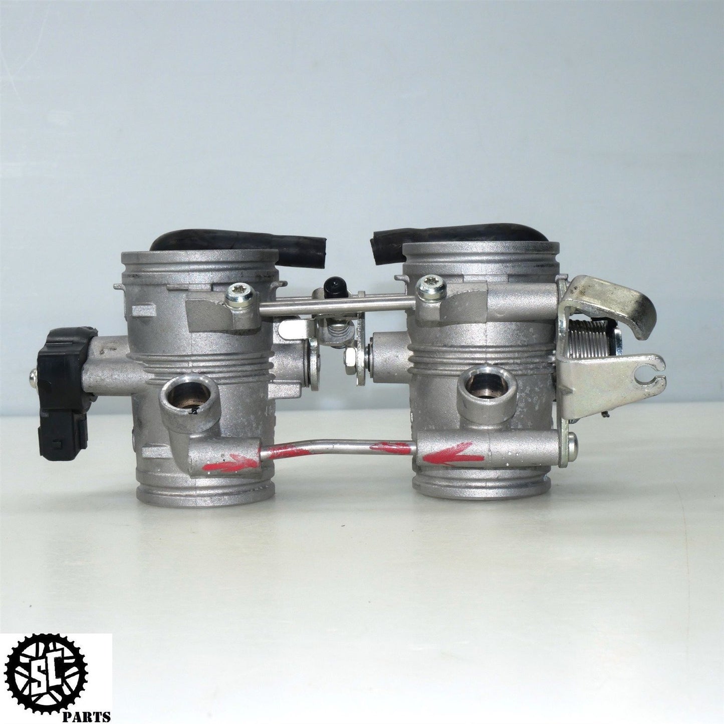 13-18 BMW F800GS THROTTLE BODIES B26