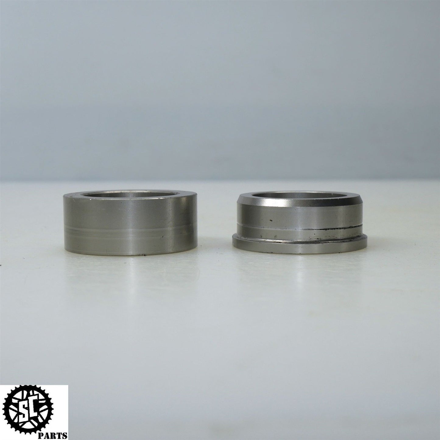 07 08 SUZUKI GSXR 1000 REAR WHEEL AXLE SPACER S73