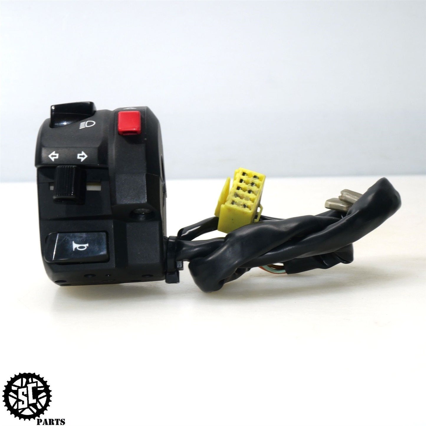 07 08 SUZUKI GSXR 1000 LEFT CONTROL SWITCH HEADLIGHT BUTTON S73