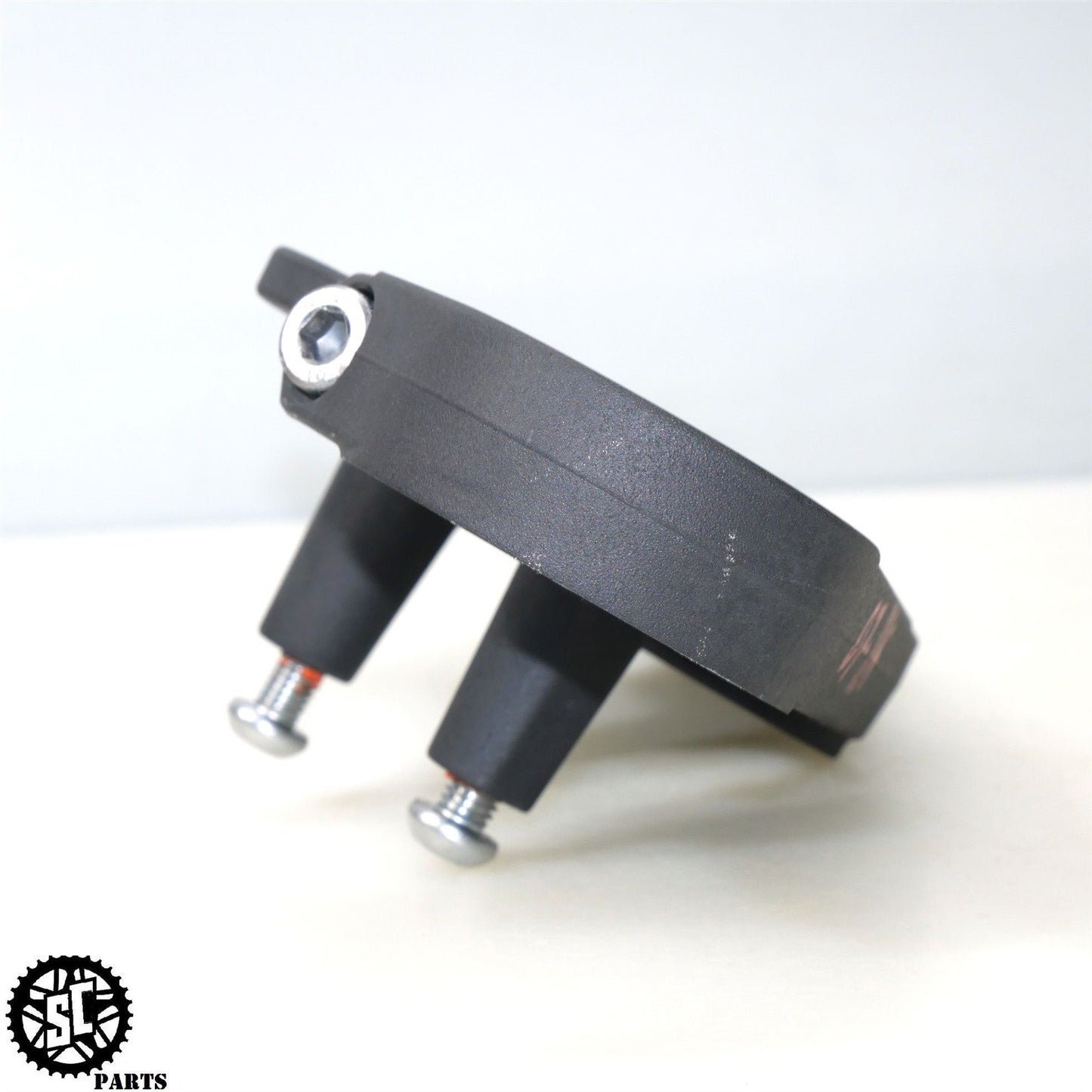 07 08 SUZUKI GSXR 1000 UPPER TRIPLE TREE TOP CLAMP S73