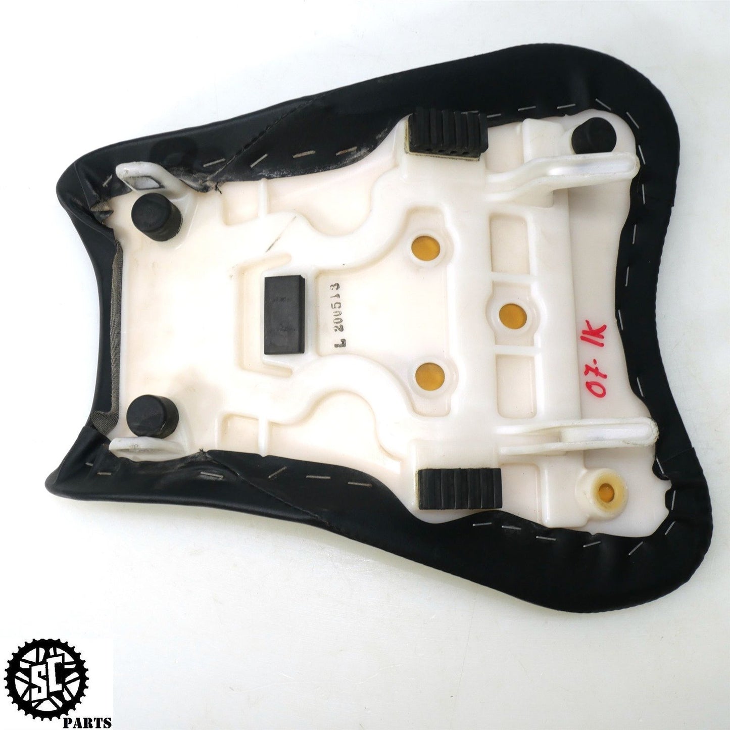 07 08 SUZUKI GSXR 1000 FRONT SEAT FACTORY S73