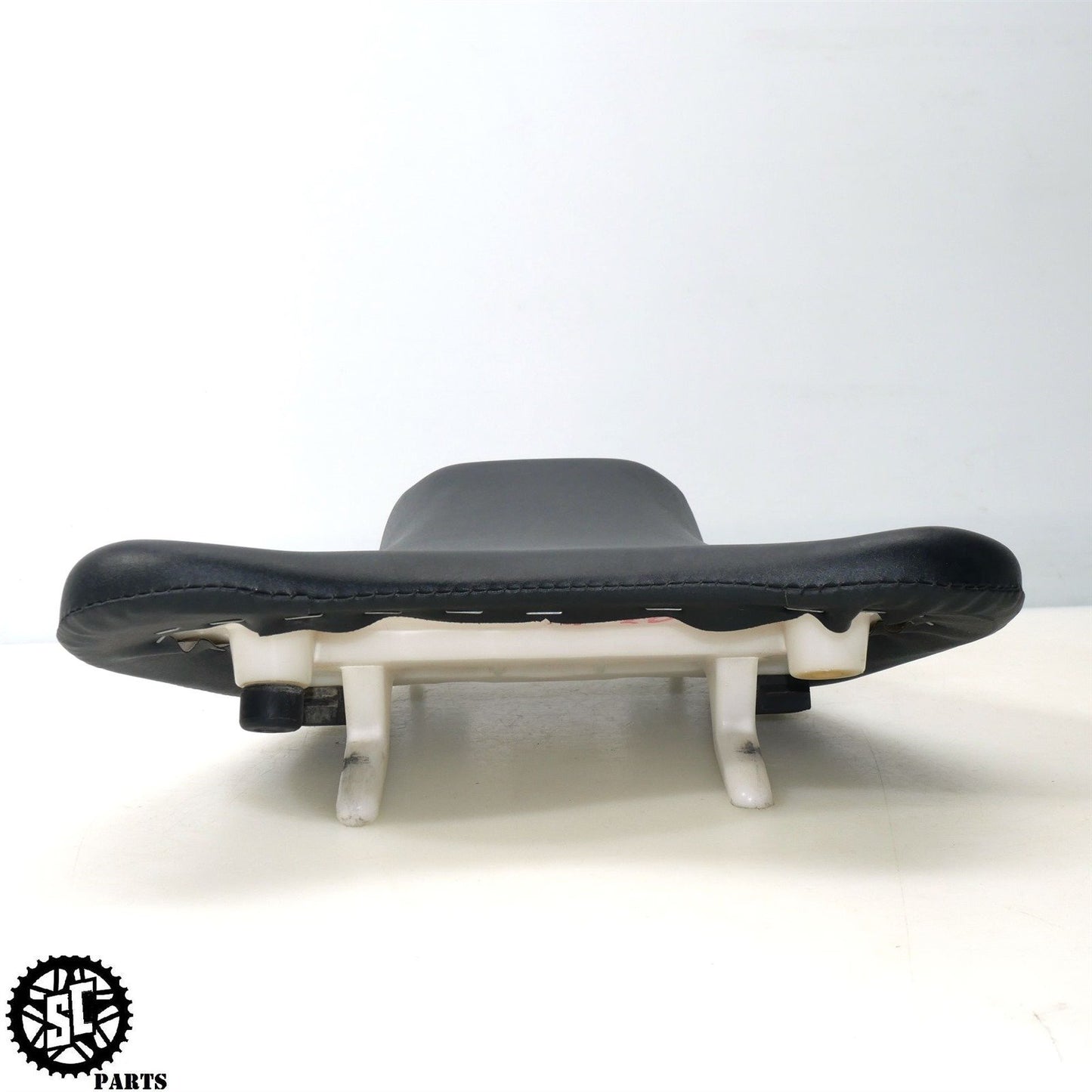 07 08 SUZUKI GSXR 1000 FRONT SEAT FACTORY S73