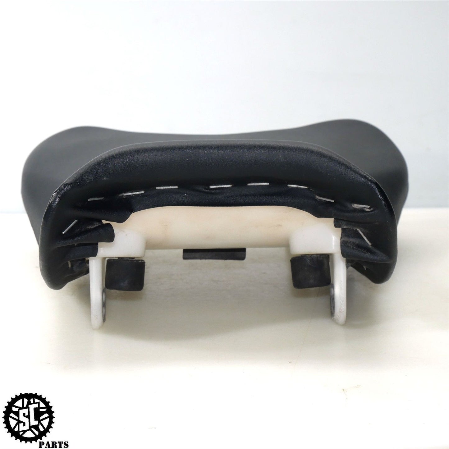 07 08 SUZUKI GSXR 1000 FRONT SEAT FACTORY S73