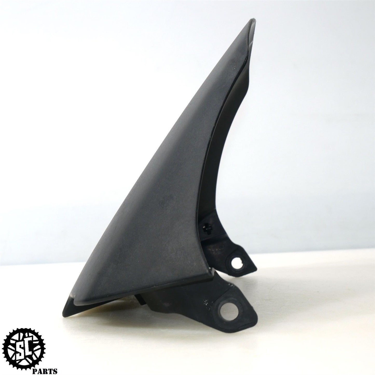07 08 SUZUKI GSXR 1000 REAR FENDER TIRE HUGGER MUD GUARD S73 63114-41G00-291