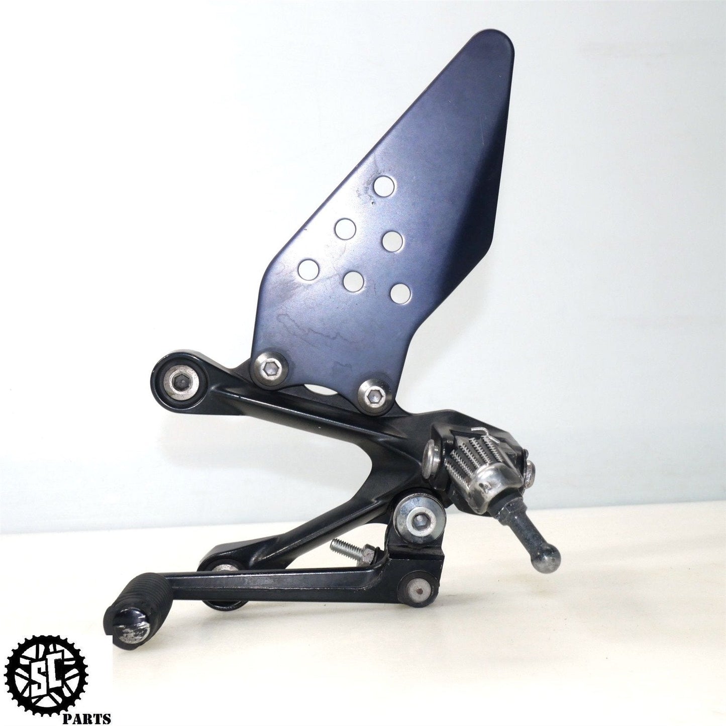 07 08 KAWASAKI NINJA ZX6R LEFT REARSET FRONT PEG SHIFTER PEDAL K54