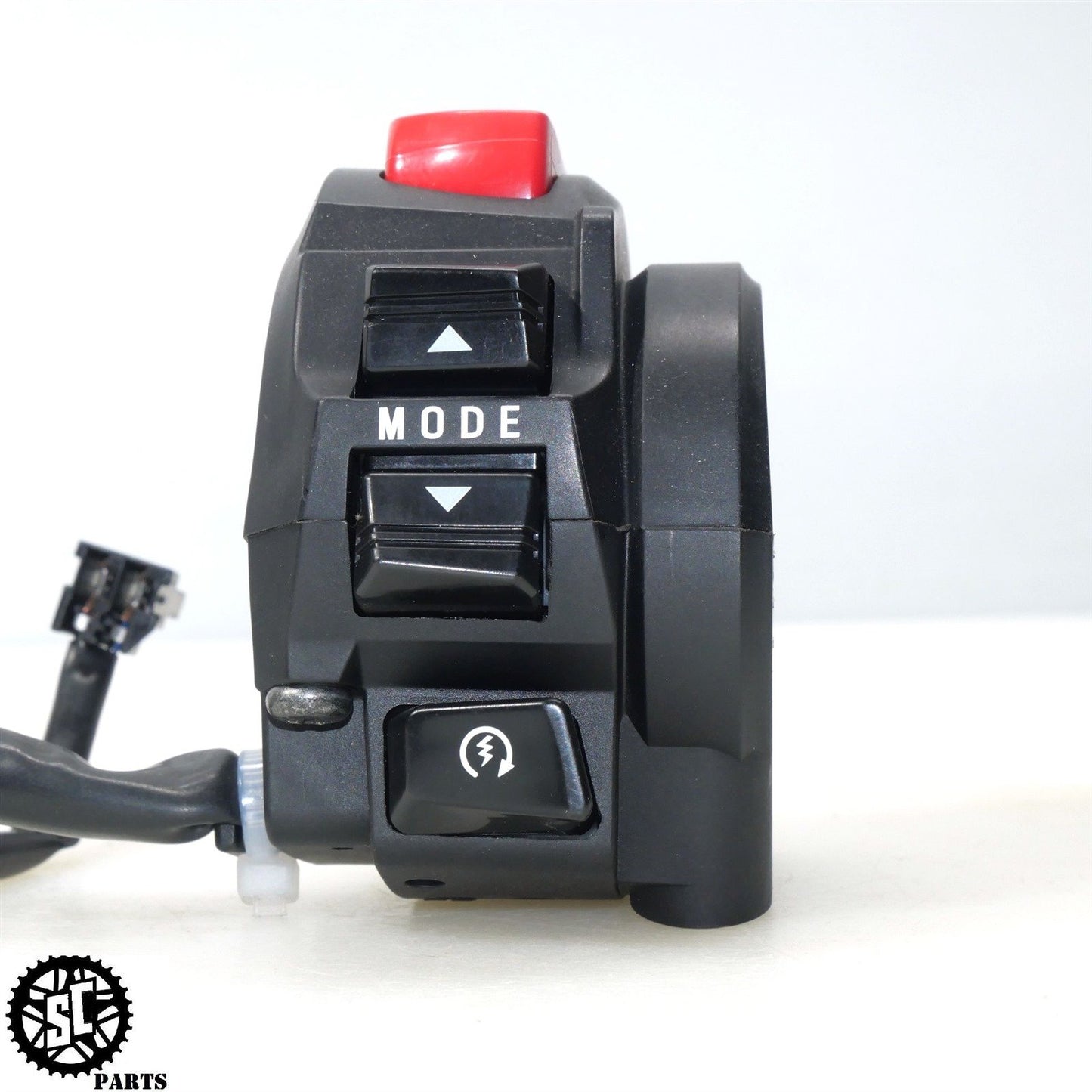 08 09 SUZUKI GSXR 600 RIGHT CONTROL SWITCH S45