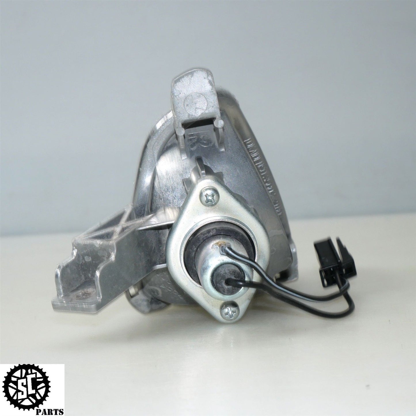 08 09 SUZUKI GSXR 600 REAR RIGHT TURN SIGNAL S45