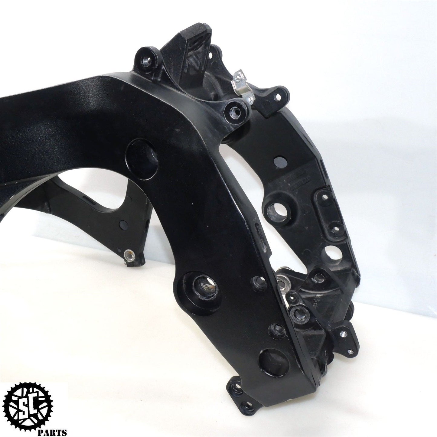 08 09 SUZUKI GSXR 600 FRAME CHASSIS *S* S45