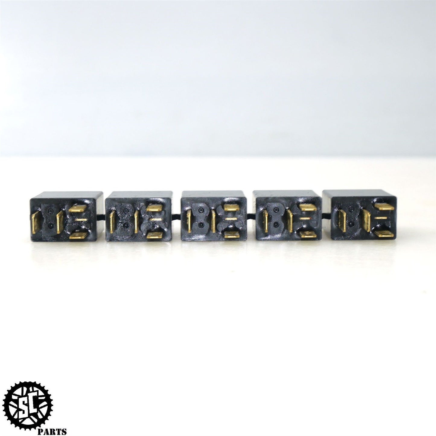 13-17 TRIUMPH DAYTONA 675 R RELAY OMRON G8HN-1A4T-RJ T31