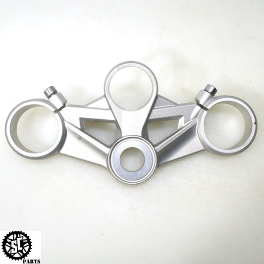 13-17 TRIUMPH DAYTONA 675 R UPPER TRIPLE TREE CLAMP 2046900 T31