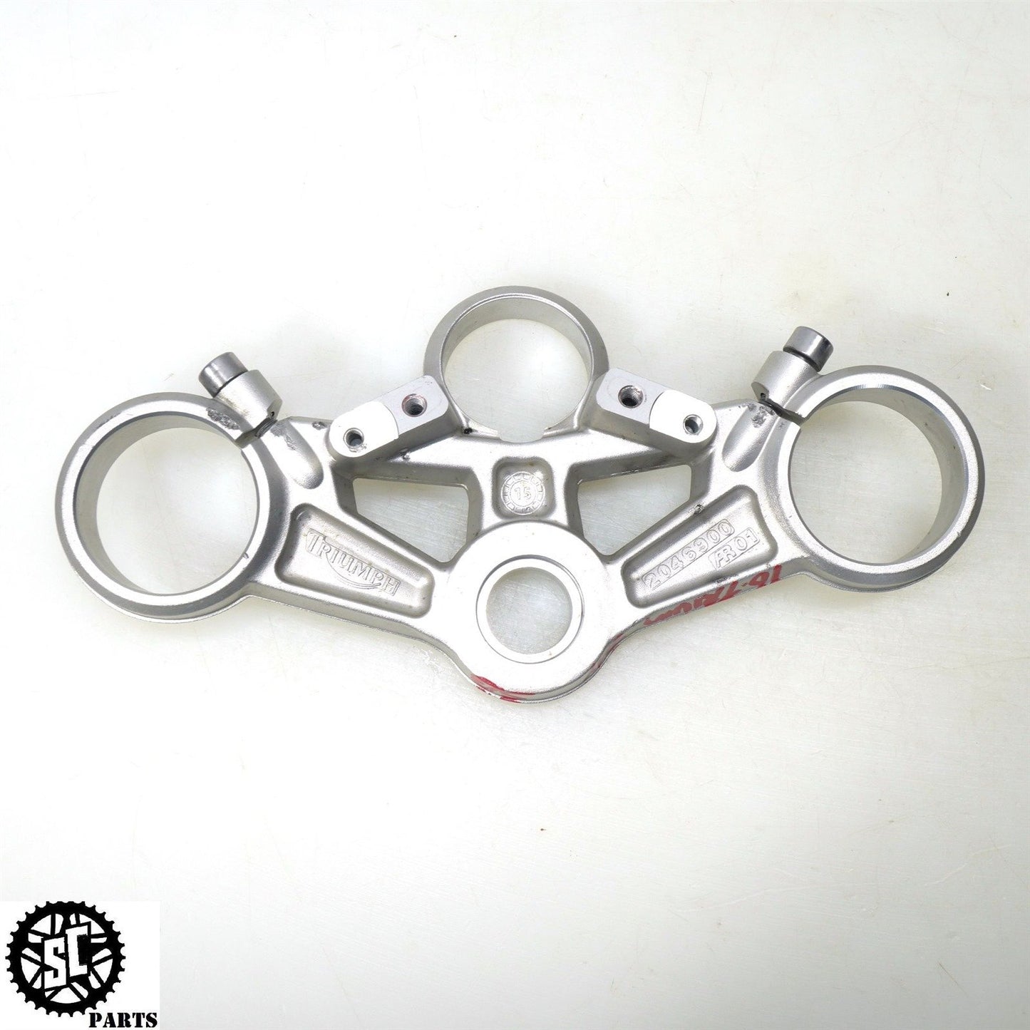 13-17 TRIUMPH DAYTONA 675 R UPPER TRIPLE TREE CLAMP 2046900 T31