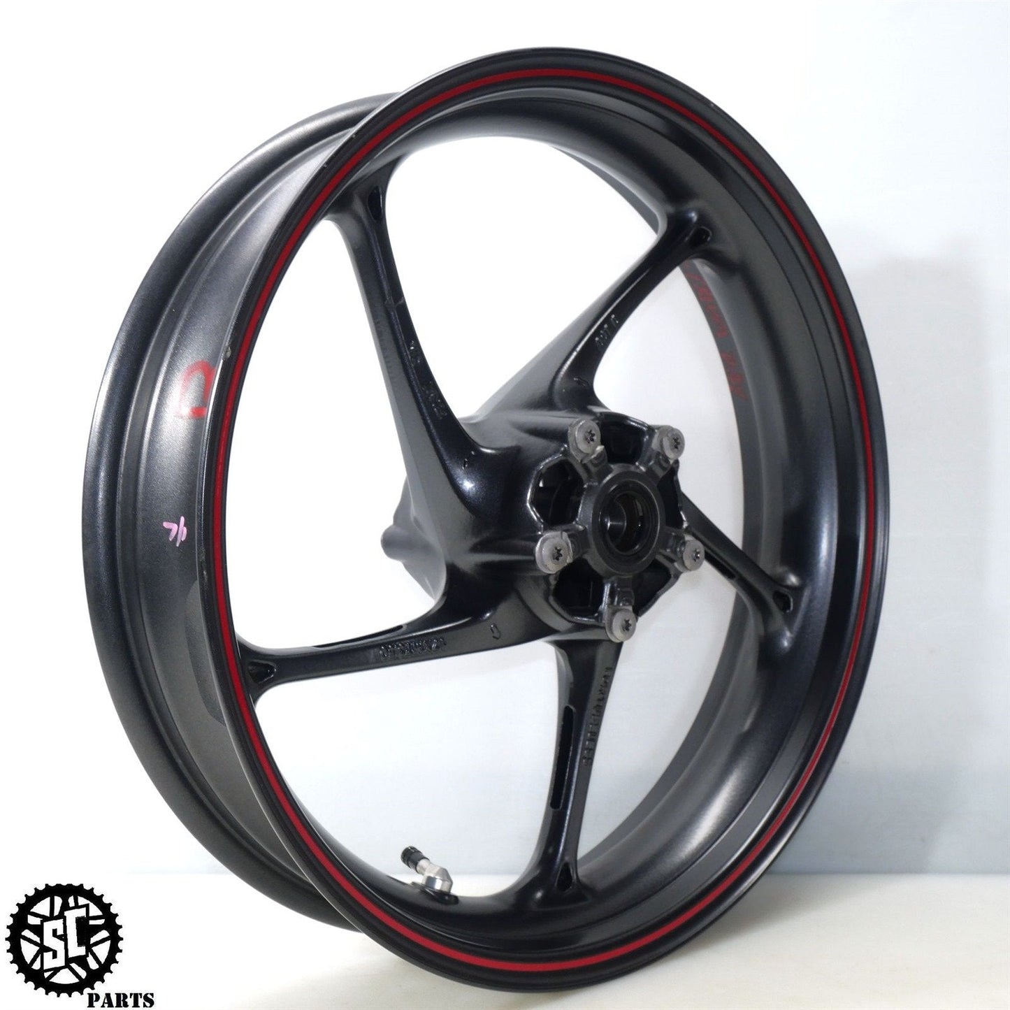 13-17 TRIUMPH DAYTONA 675 R FRONT WHEEL RIM SB T31