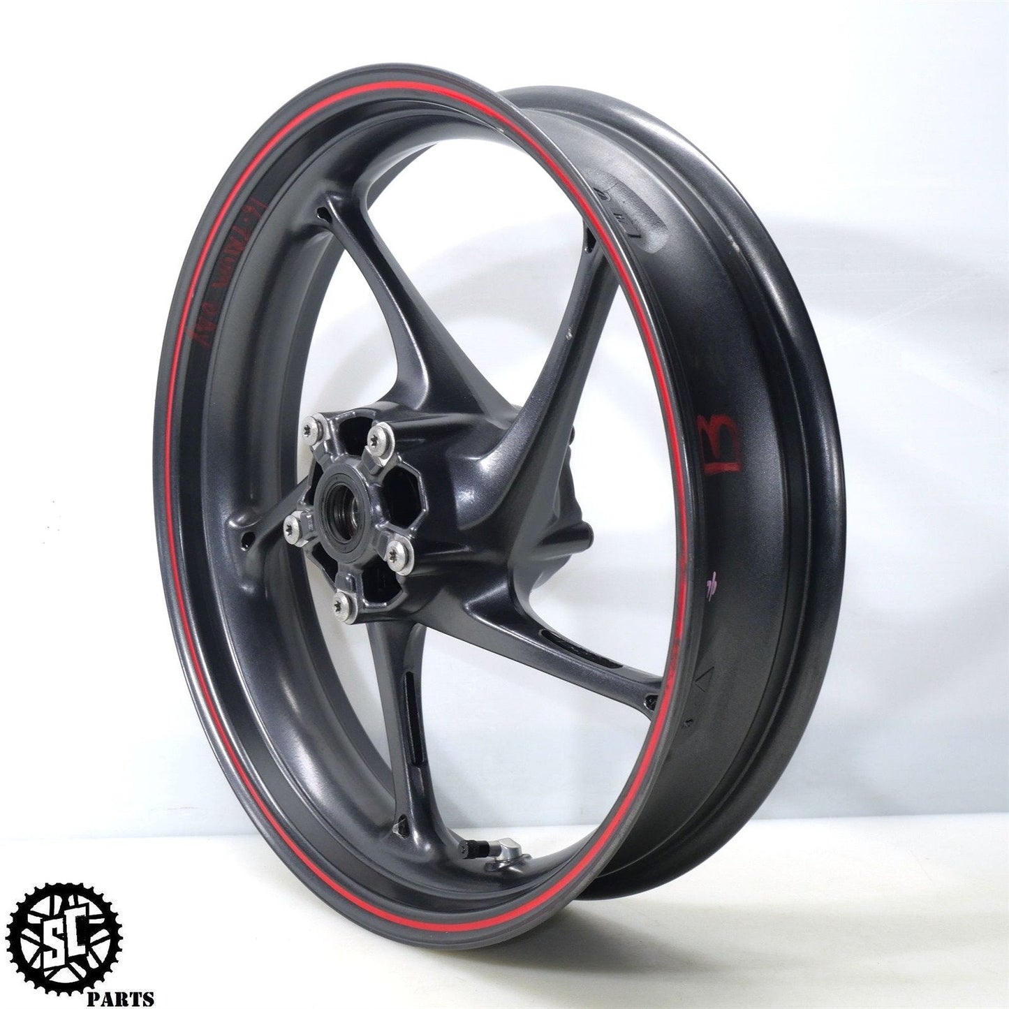 13-17 TRIUMPH DAYTONA 675 R FRONT WHEEL RIM SB T31