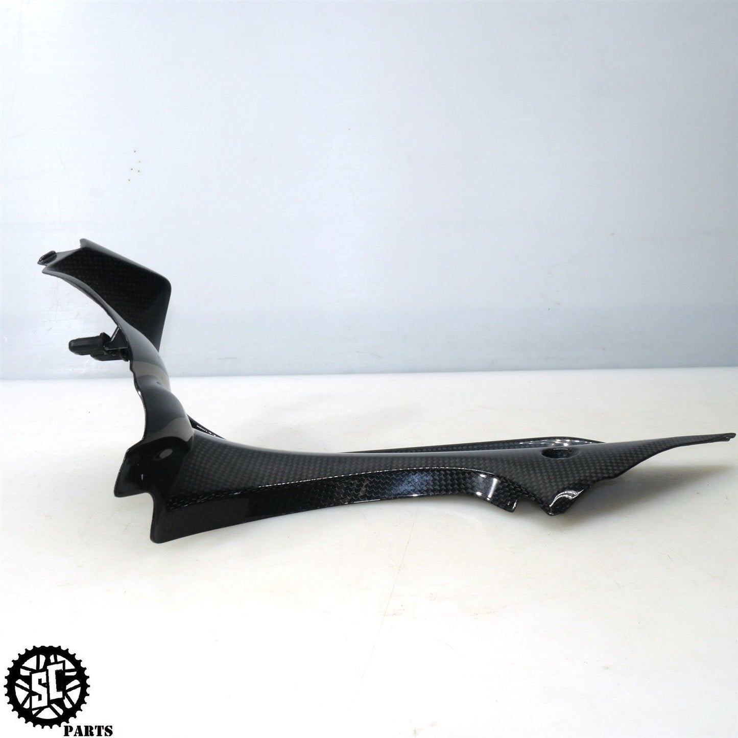 13-17 TRIUMPH DAYTONA 675 R CARBON FIBER RIGHT INNER DASH FAIRING 2309398 T31