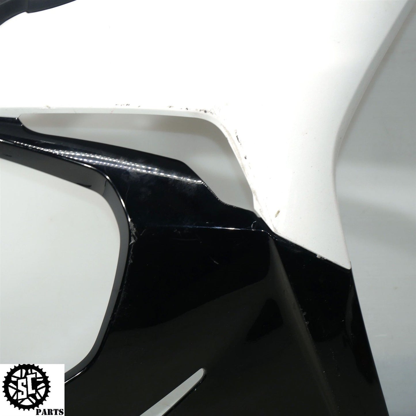 13-17 TRIUMPH DAYTONA 675 R RIGHT SIDE FAIRING UPPER LOWER T31