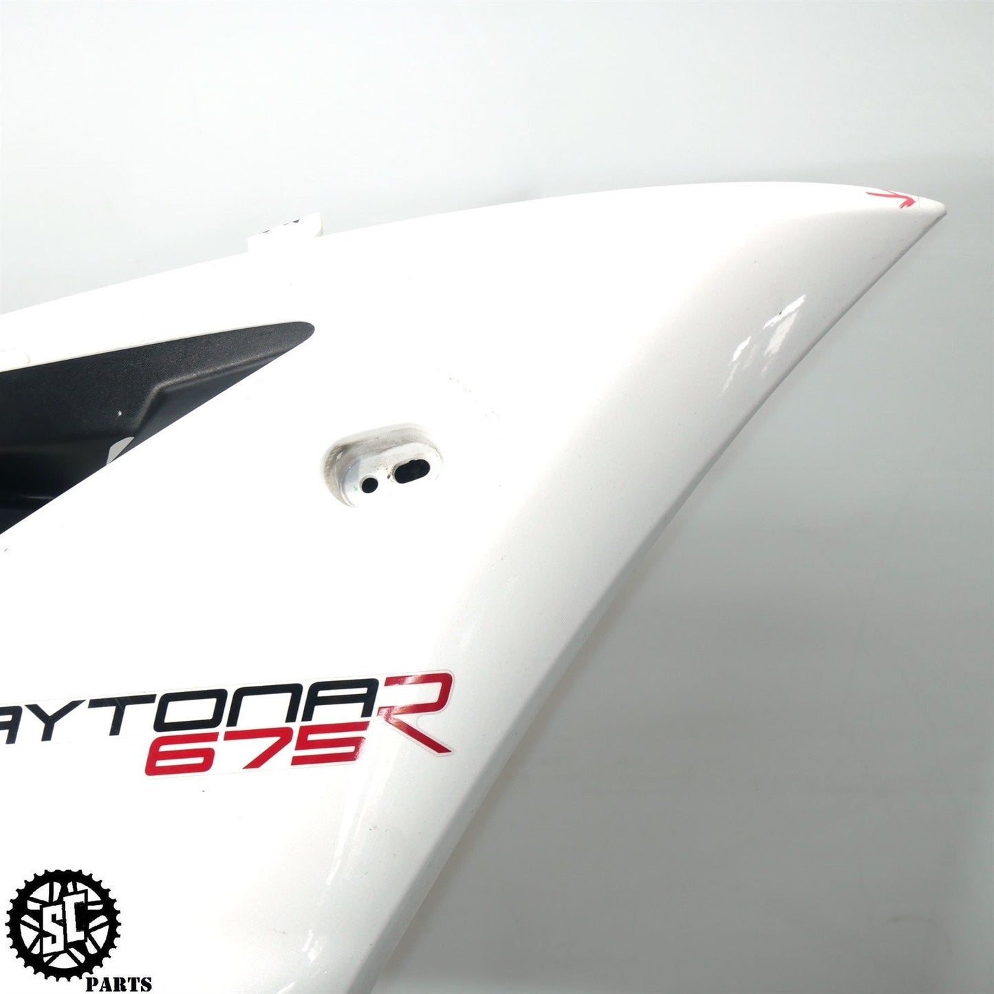 13-17 TRIUMPH DAYTONA 675 R RIGHT SIDE FAIRING UPPER LOWER T31