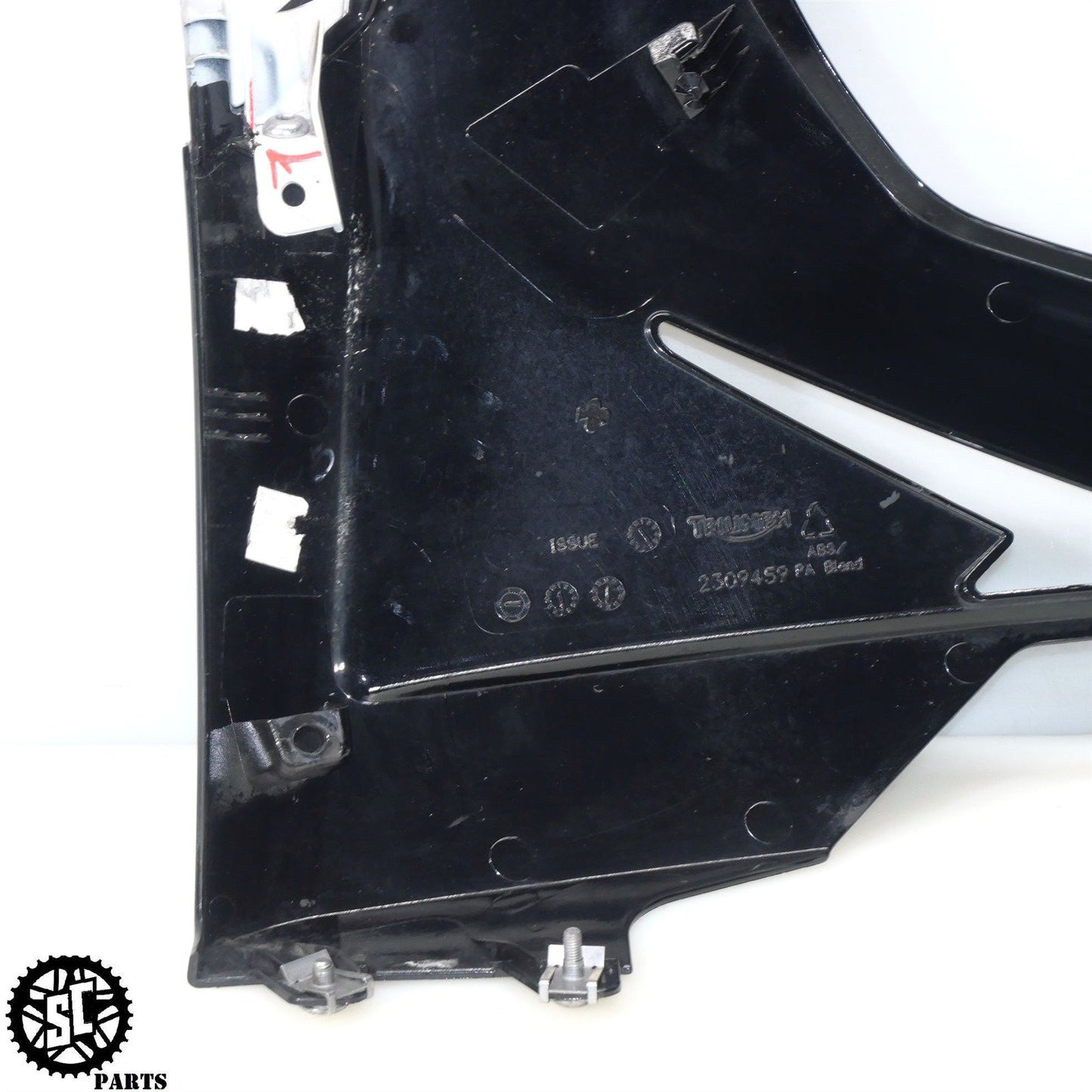 13-17 TRIUMPH DAYTONA 675 R RIGHT SIDE FAIRING UPPER LOWER T31