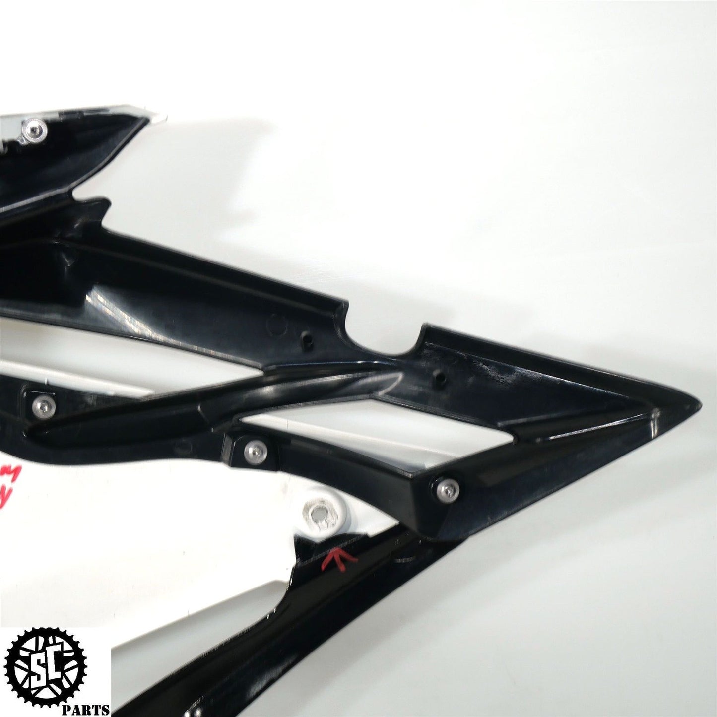 13-17 TRIUMPH DAYTONA 675 R RIGHT SIDE FAIRING UPPER LOWER T31