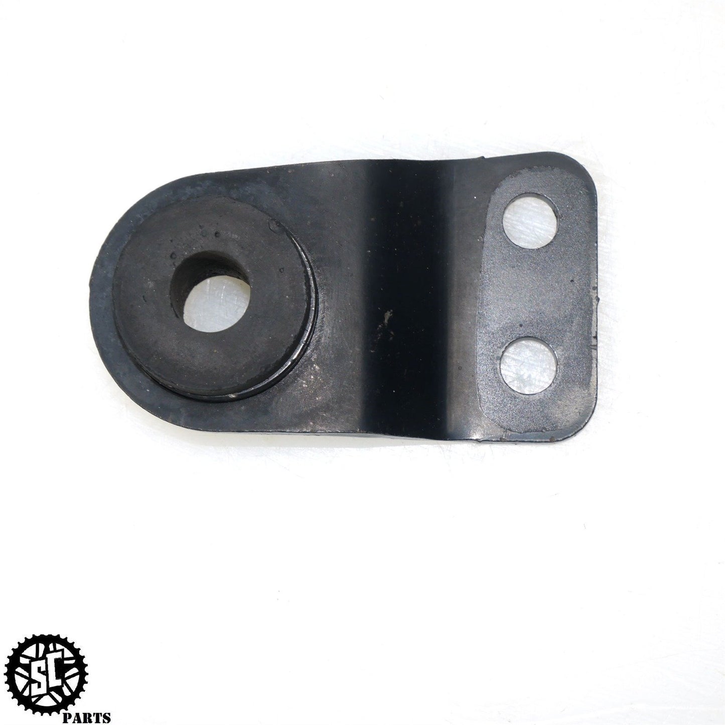 2007 SUZUKI GSXR 600 EXHAUST HEADER HANGER MOUNT BRACKET S71