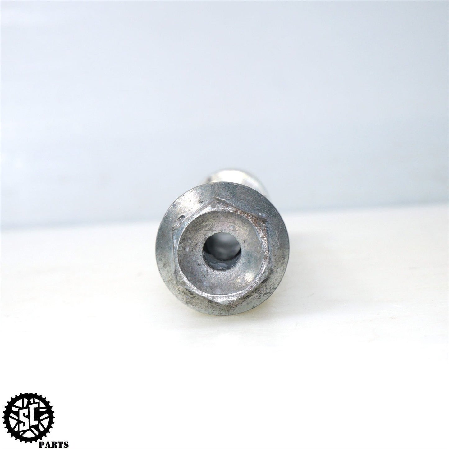2007 SUZUKI GSXR 600 FRONT AXLE BOLT S71