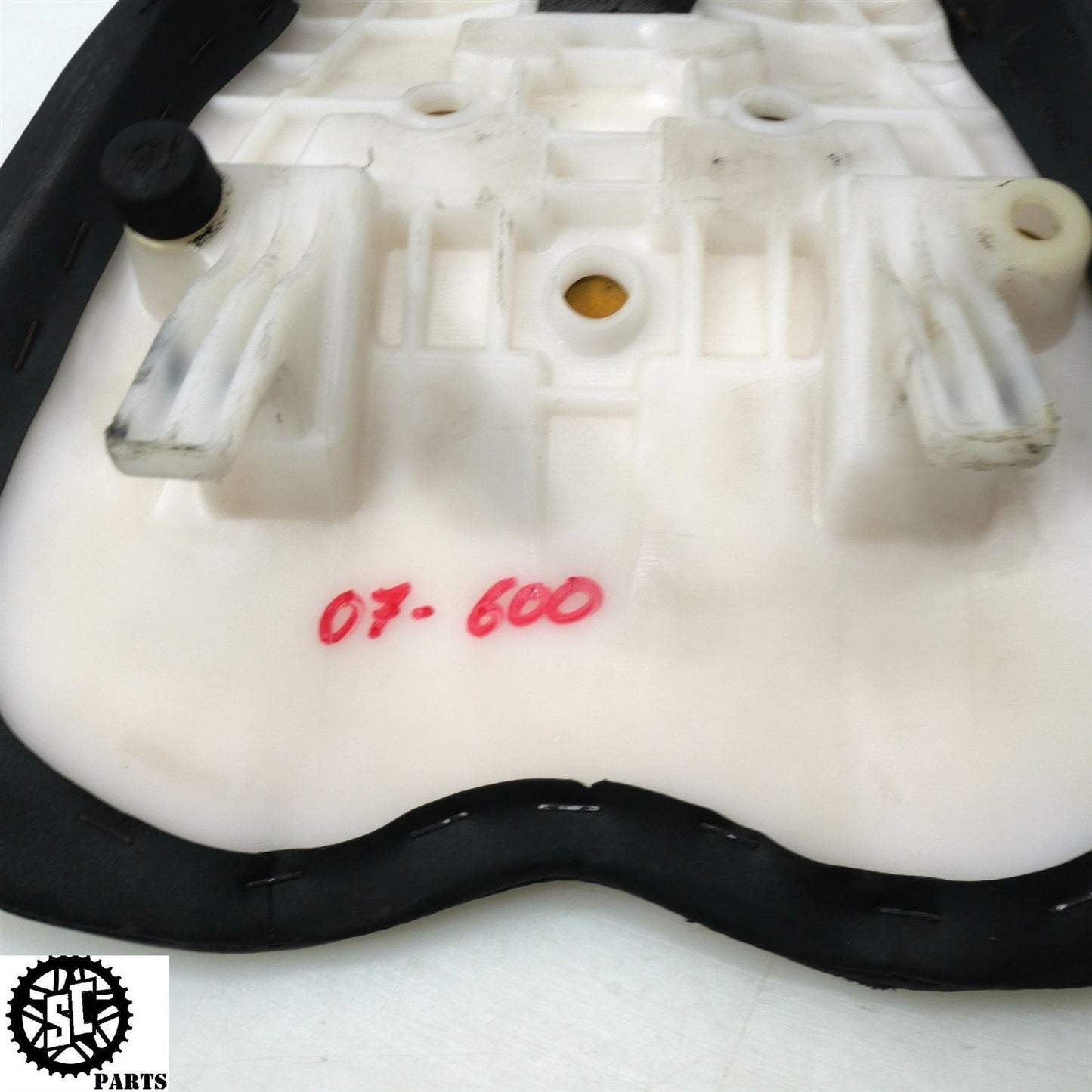 2007 SUZUKI GSXR 600 FRONT SEAT S71