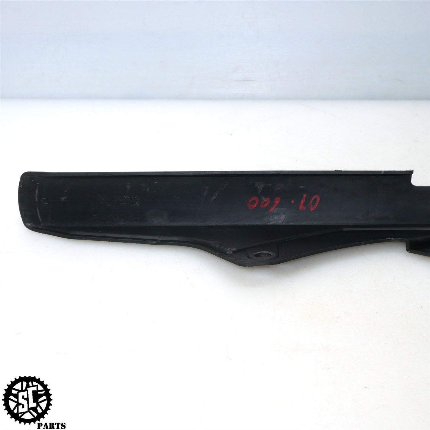 2007 SUZUKI GSXR 600 CHAIN GUARD COVER SHIELD S71