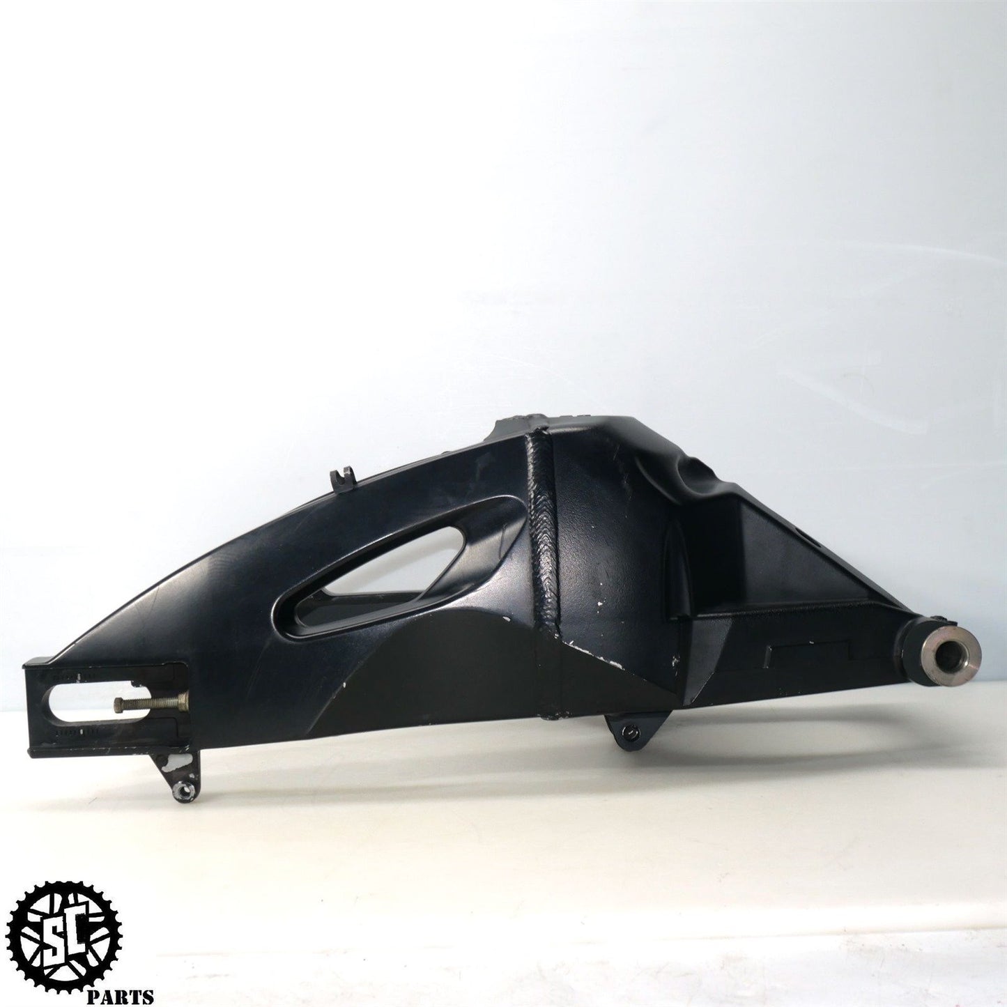 2007 SUZUKI GSXR 600 REAR SWINGARM S71