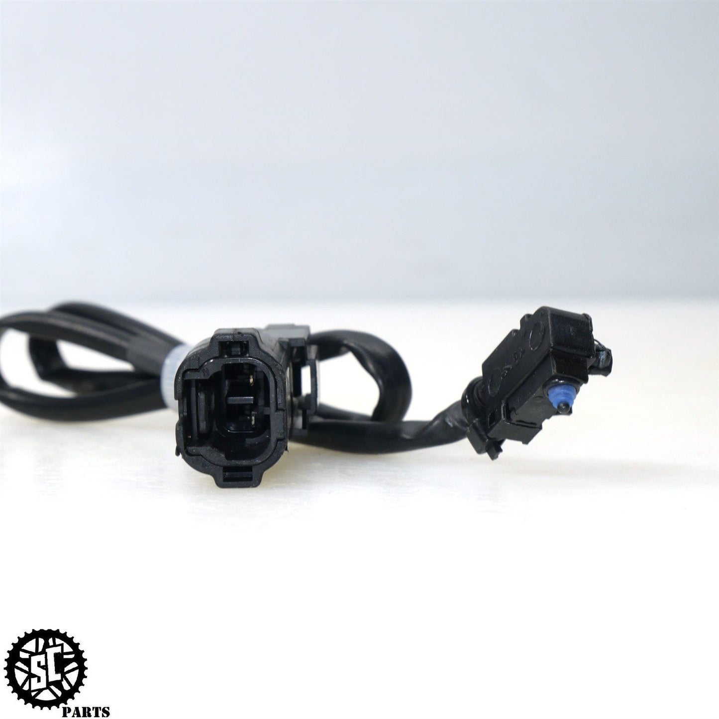 2022 16-23 KAWASAKI NINJA ZX14R FRONT BRAKE MICRO SWITCH SENSOR 27010-0831 K55