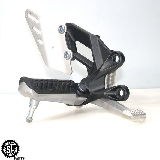 2022 16-23 KAWASAKI NINJA ZX14R RIGHT REARSET PEG BRACKET BRAKE PEDAL K55