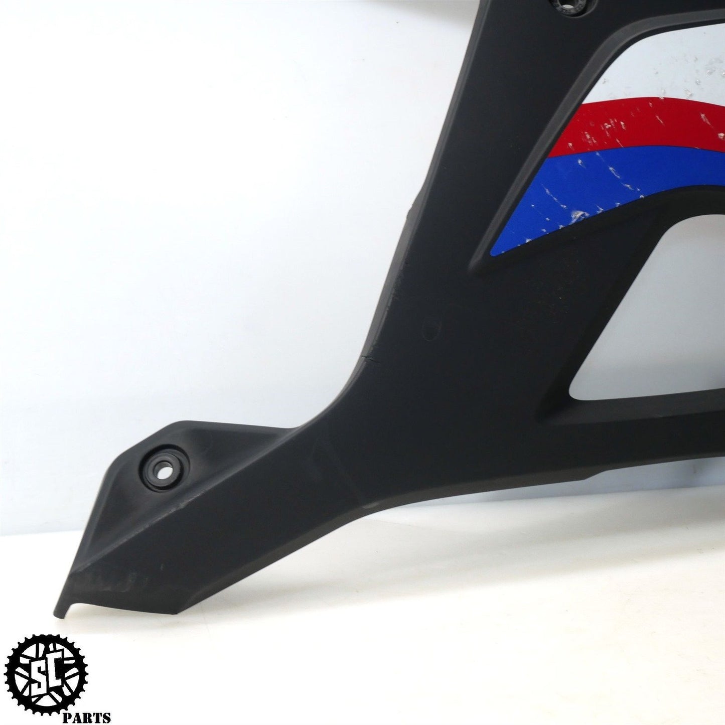 20-23 BMW S1000RR RIGHT SIDE LOWER FAIRING 46638569790 B32