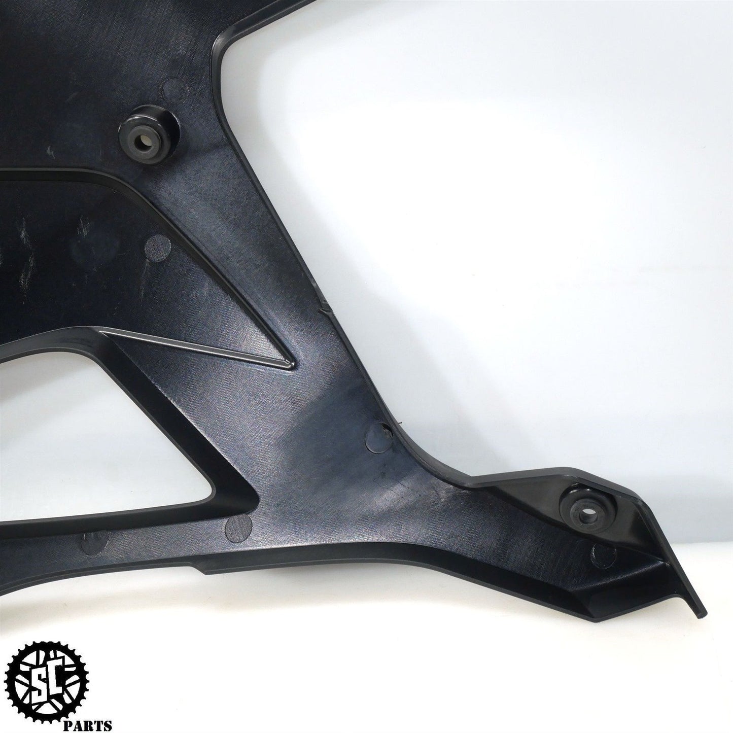 20-23 BMW S1000RR RIGHT SIDE LOWER FAIRING 46638569790 B32