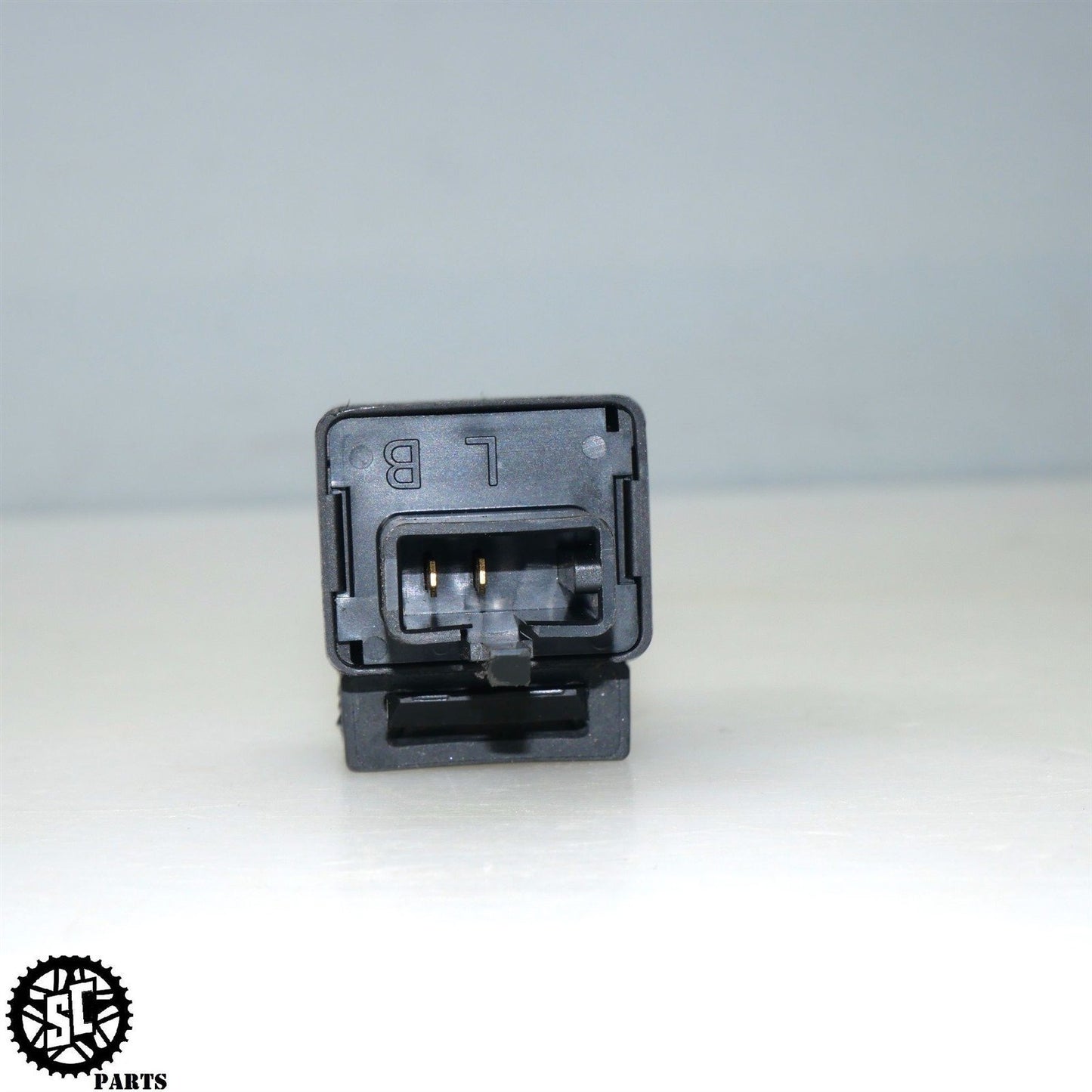 2022 19-23 KAWASAKI NINJA ZX6R 636 FLASHER RELAY 066500-7650 K34