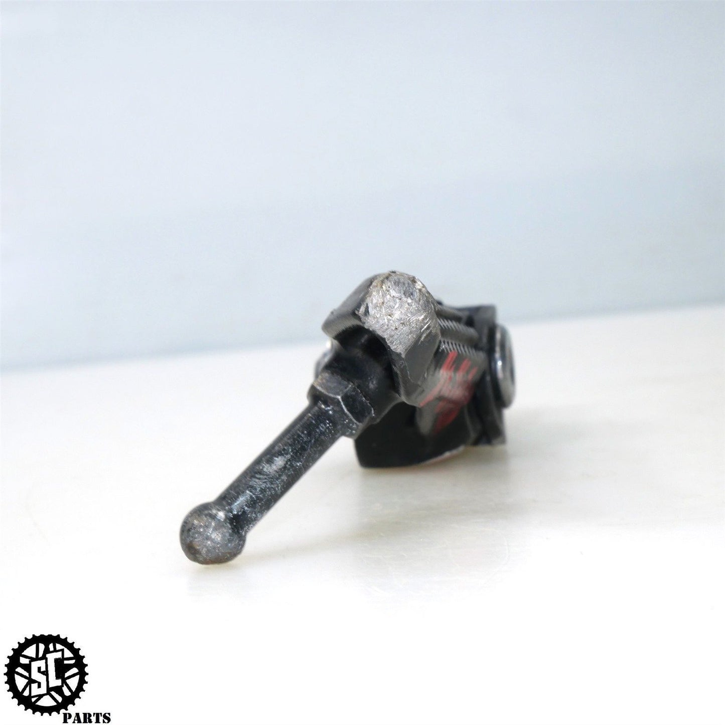 2022 19-23 KAWASAKI NINJA ZX6R 636 RIGHT FRONT FOOT PEG K34