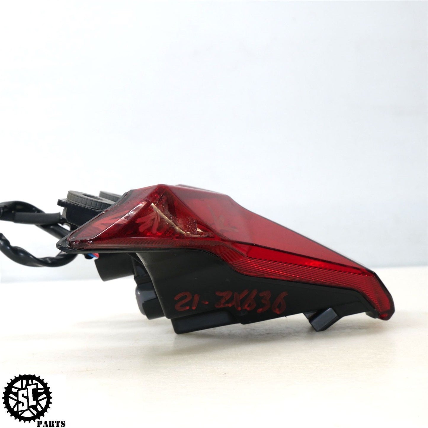 2022 19-23 KAWASAKI NINJA ZX6R 636 REAR TAIL LIGHT BRAKE K34