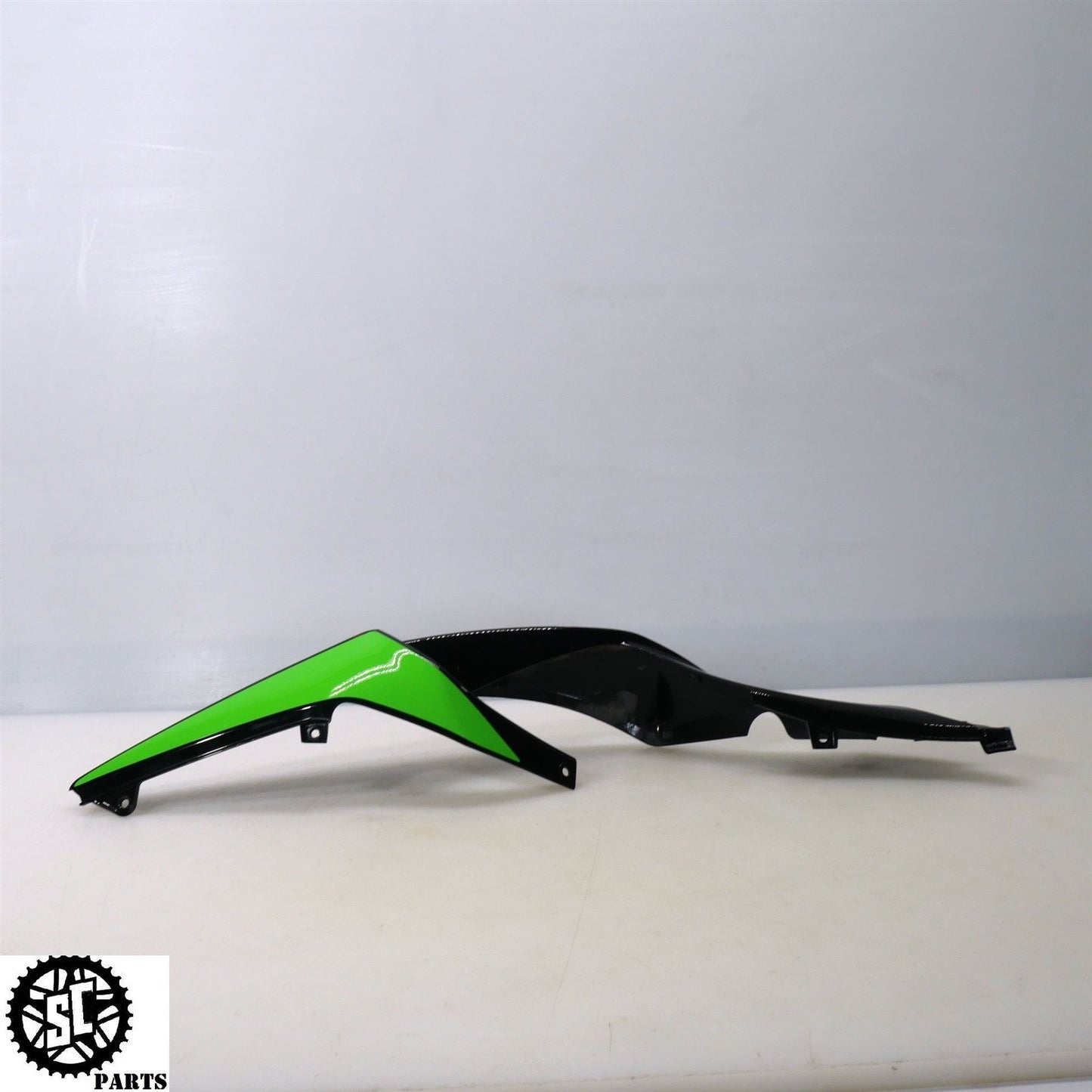 2022 19-23 KAWASAKI NINJA ZX6R 636 LEFT TAIL FAIRING REAR COWL K34