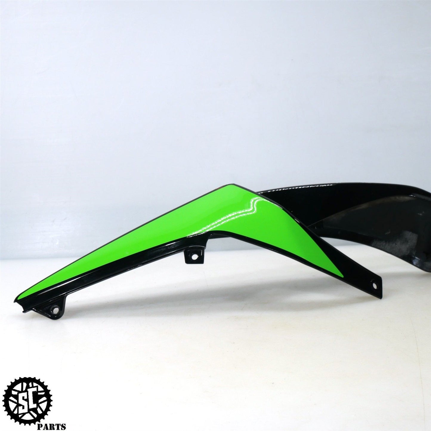 2022 19-23 KAWASAKI NINJA ZX6R 636 LEFT TAIL FAIRING REAR COWL K34