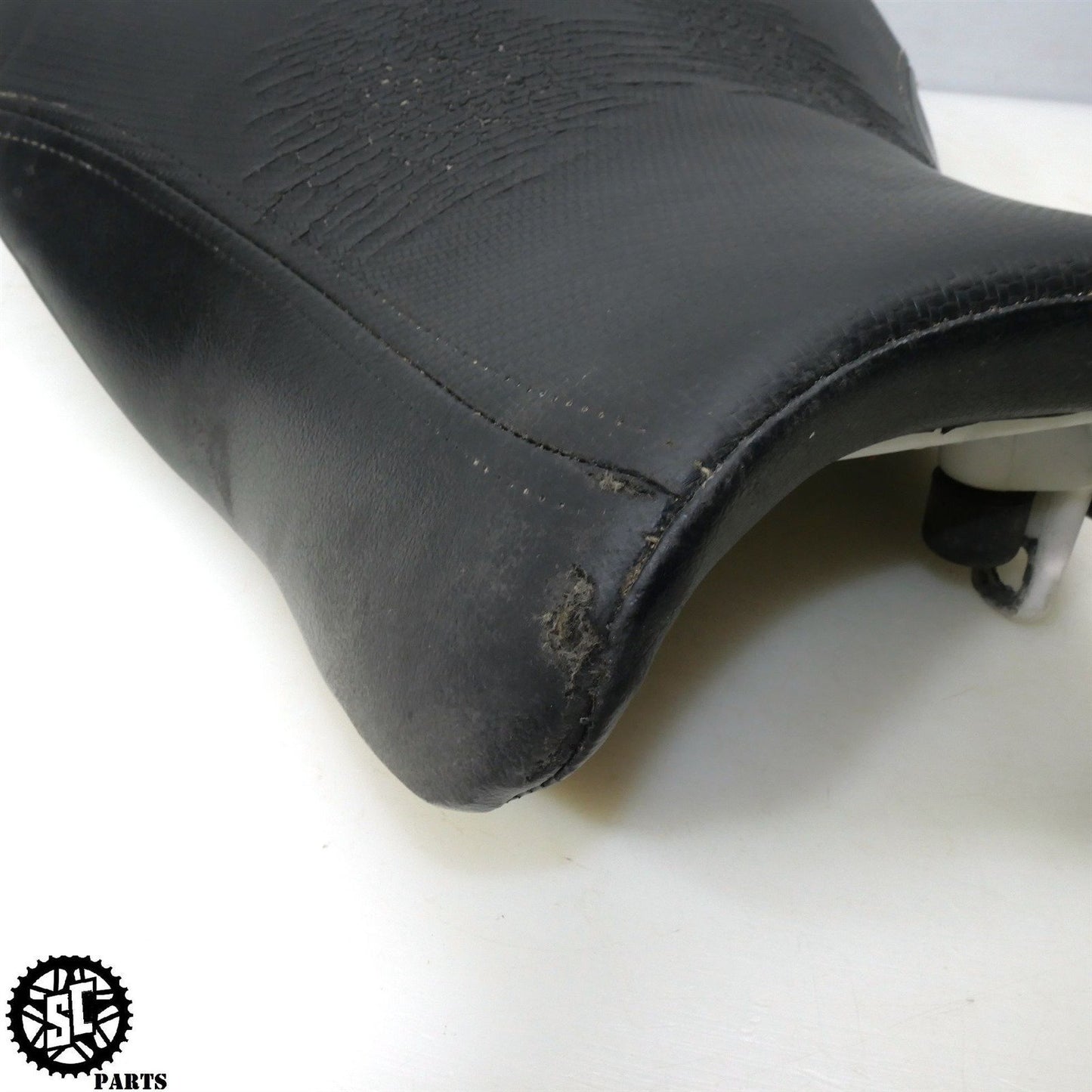 2008 SUZUKI GSXR 1000 FRONT SEAT EXTRA PADDED S50