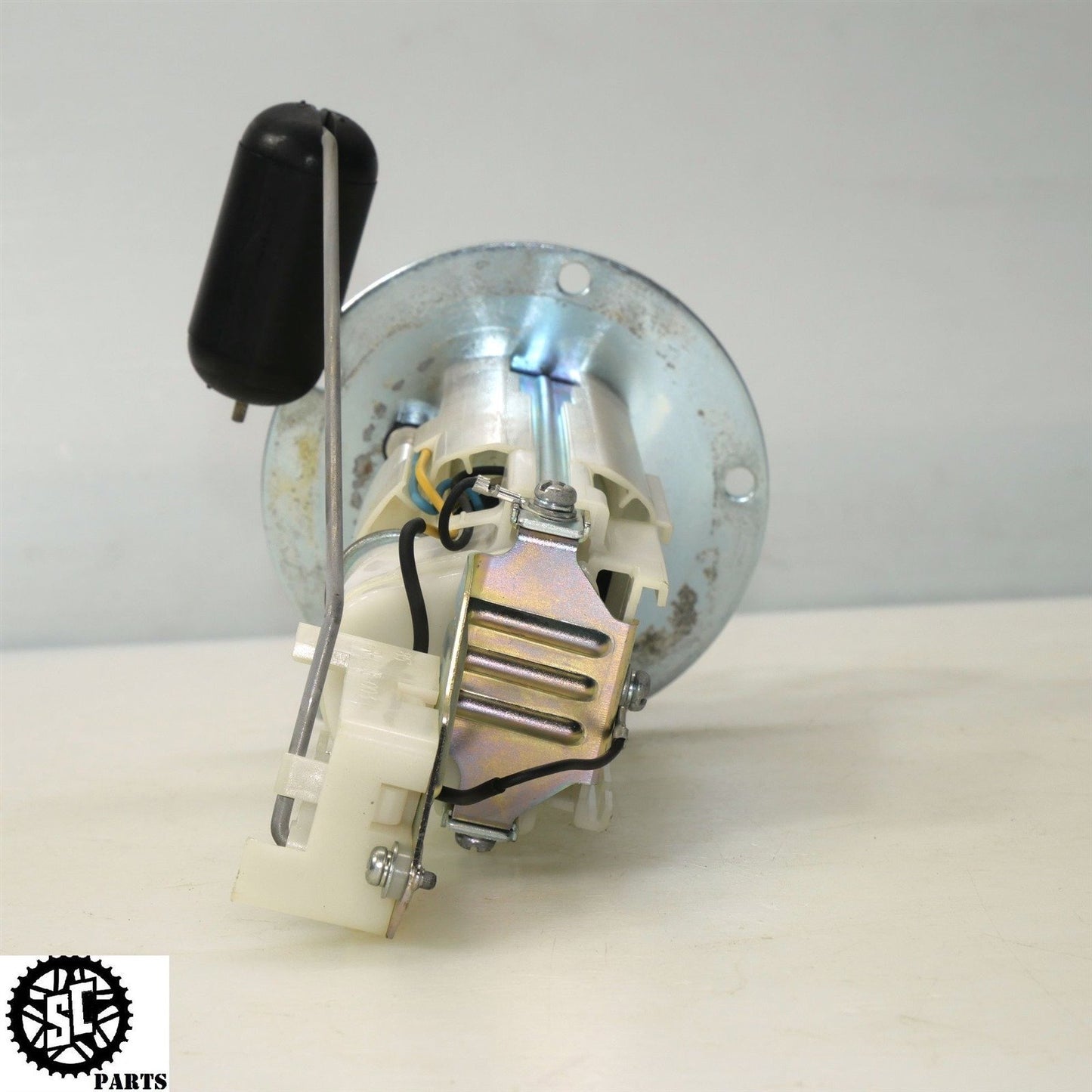 2008 SUZUKI GSXR 1000 FUEL PUMP 15100-21H01 S50