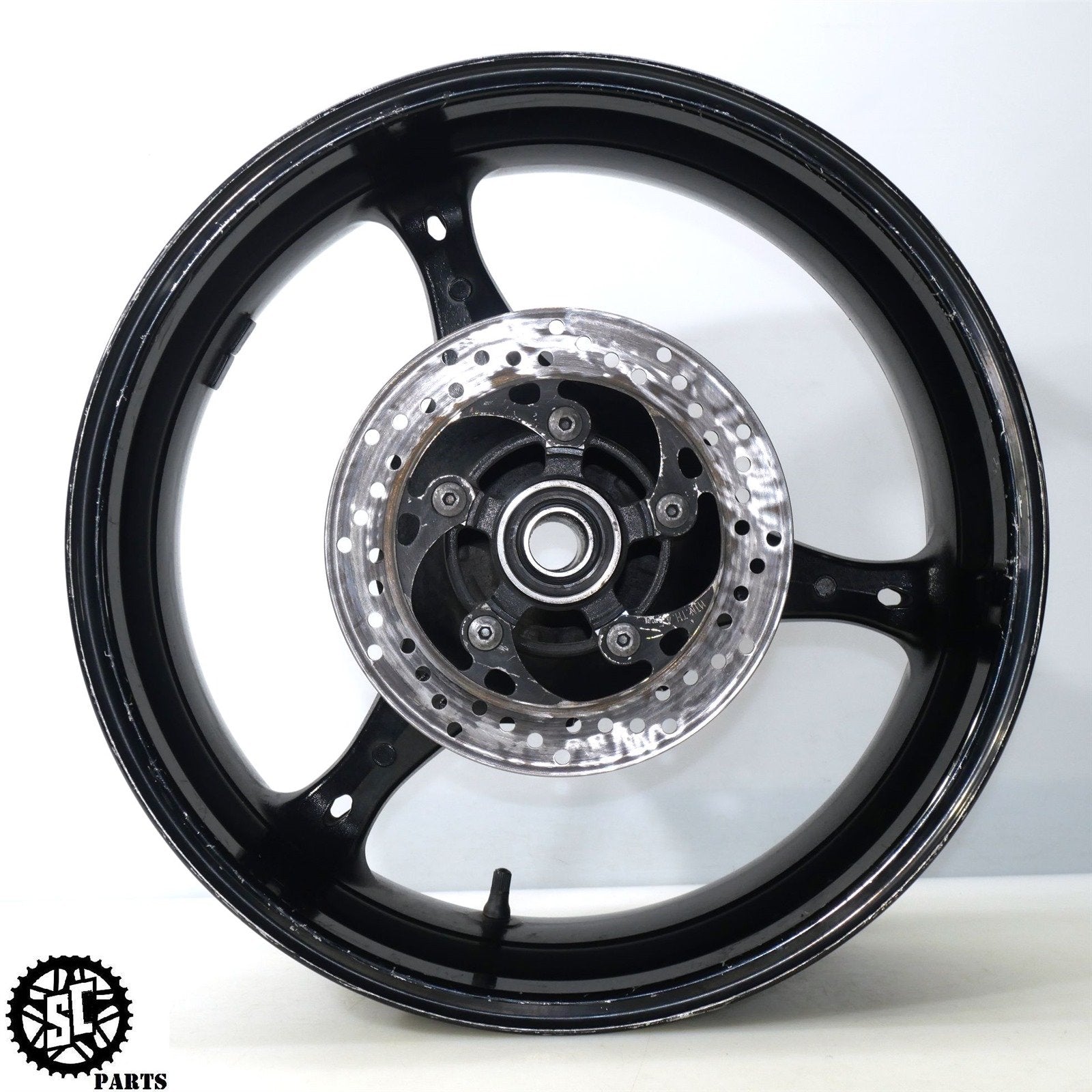 2008 SUZUKI GSXR 1000 REAR WHEEL RIM STRAIGHT S50 – SALVAGECYCLEPARTS