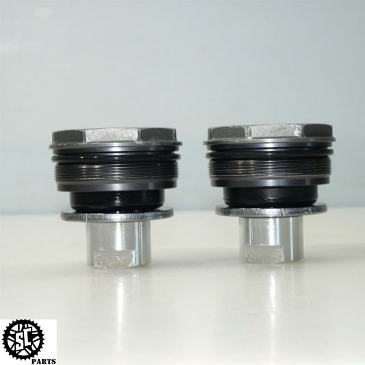 2012 SUZUKI GSXR 1000 FRONT FORK TUBE PRE LOAD ADJUSTER CAP S60