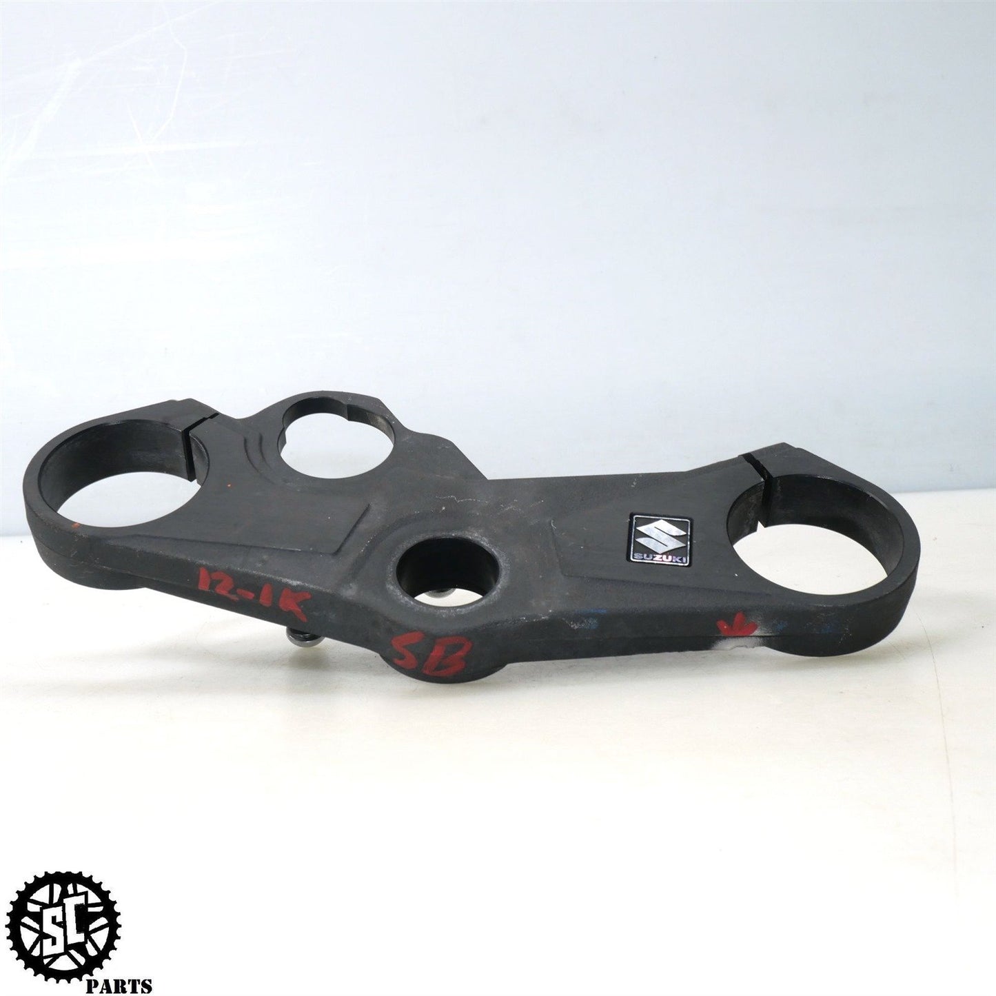 2012 SUZUKI GSXR 1000 UPPER TRIPLE TREE FORK CLAMP 51311-47H00 S60