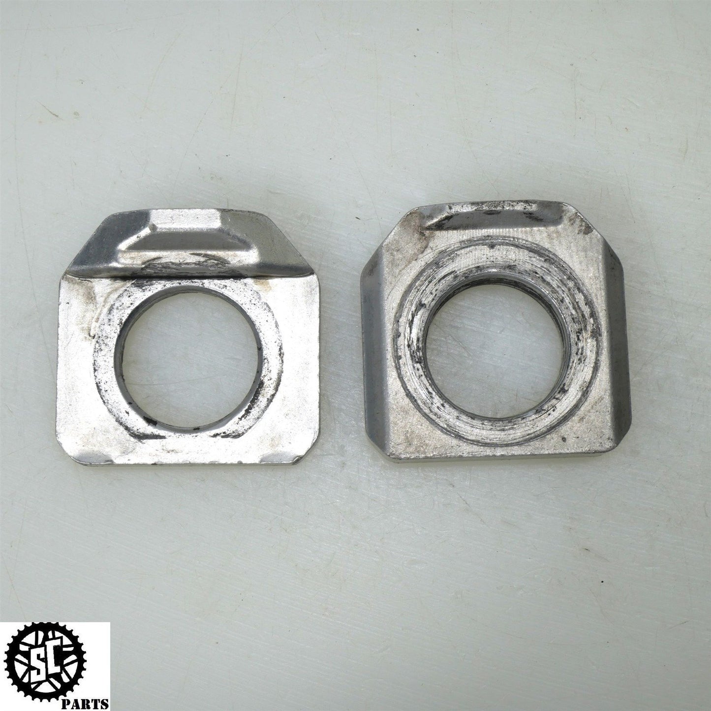 2008 SUZUKI GSXR 600 REAR AXLE BLOCKS CHAIN ADJUSTER S54