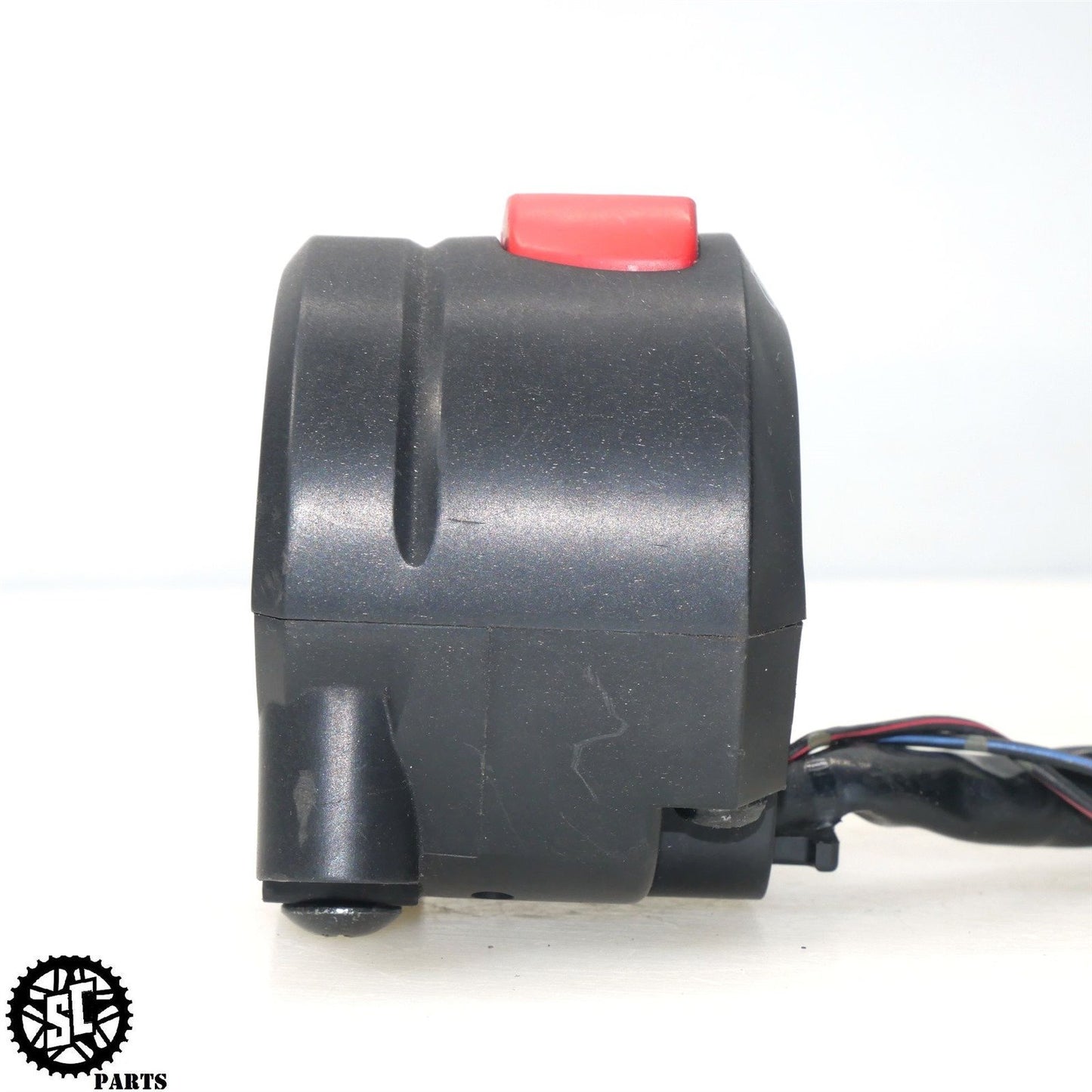 07 SUZUKI GSXR 600 RIGHT CONTROL SWITCH 3720001H30 S54