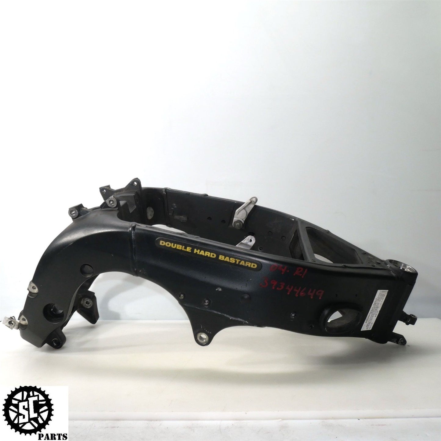 2004 05 06 YAMAHA YZF R1 FRAME CHASSIS Y02